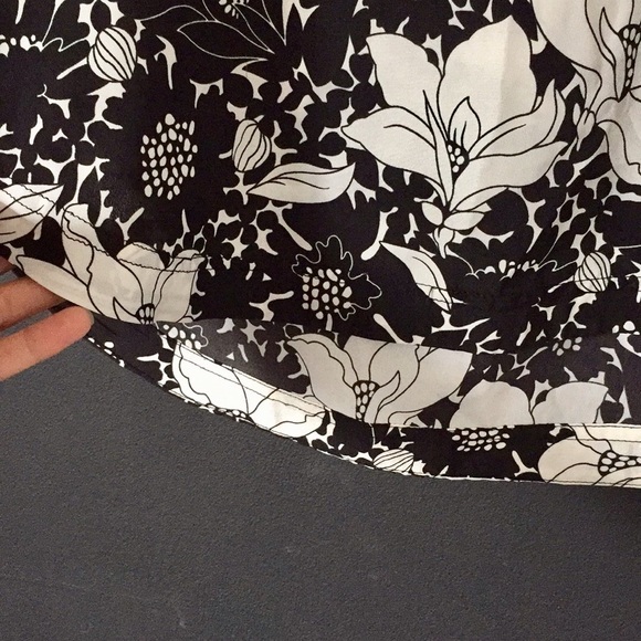 J.Crew T-Shirt Blouse - Picture 4 of 5